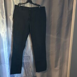 Old Navy Men's Black Chinos